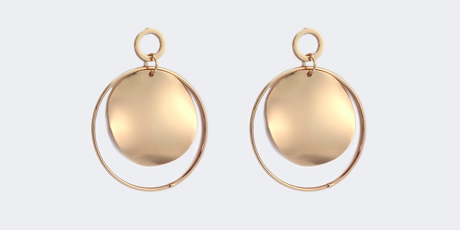Glossy Round Shaped Gold Earrings1