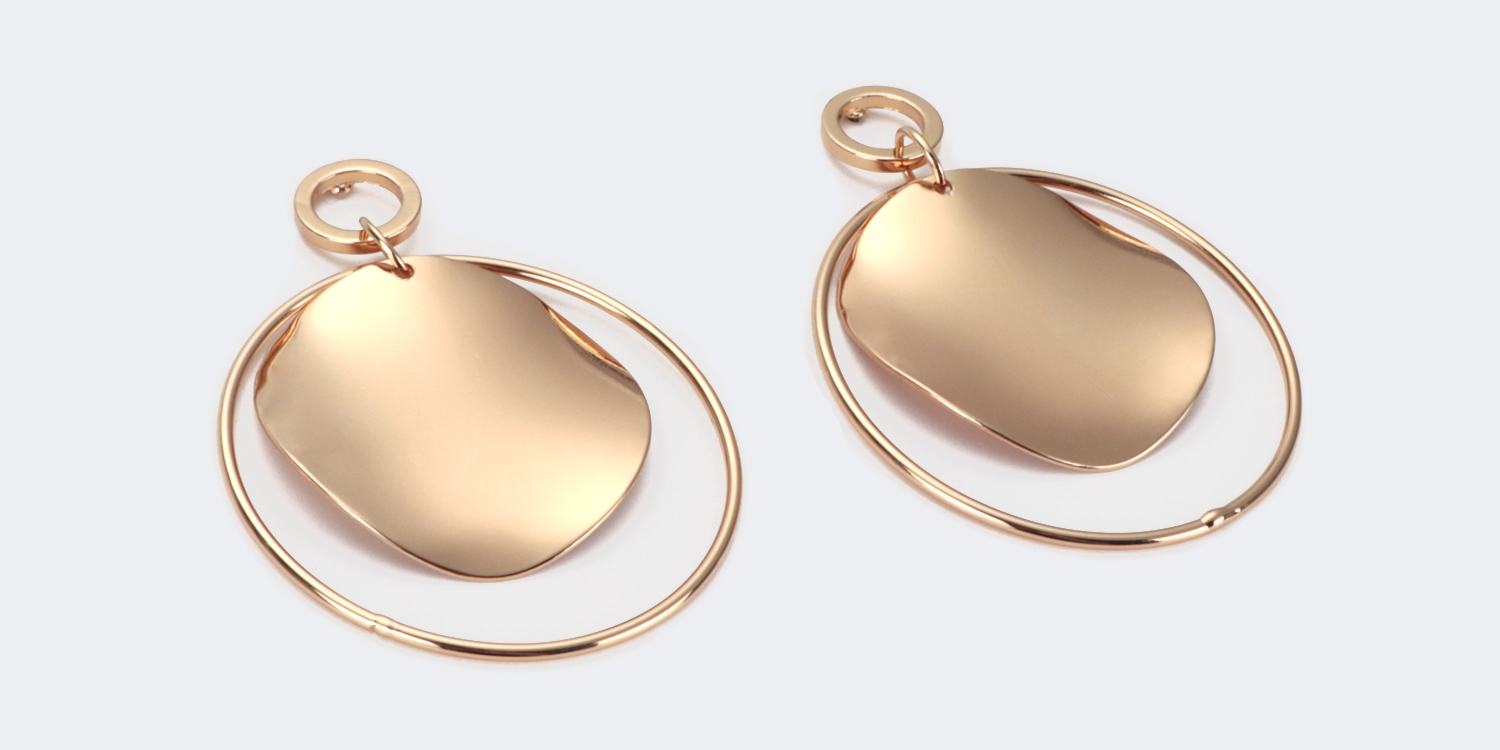 Glossy Round Shaped Gold Earrings0