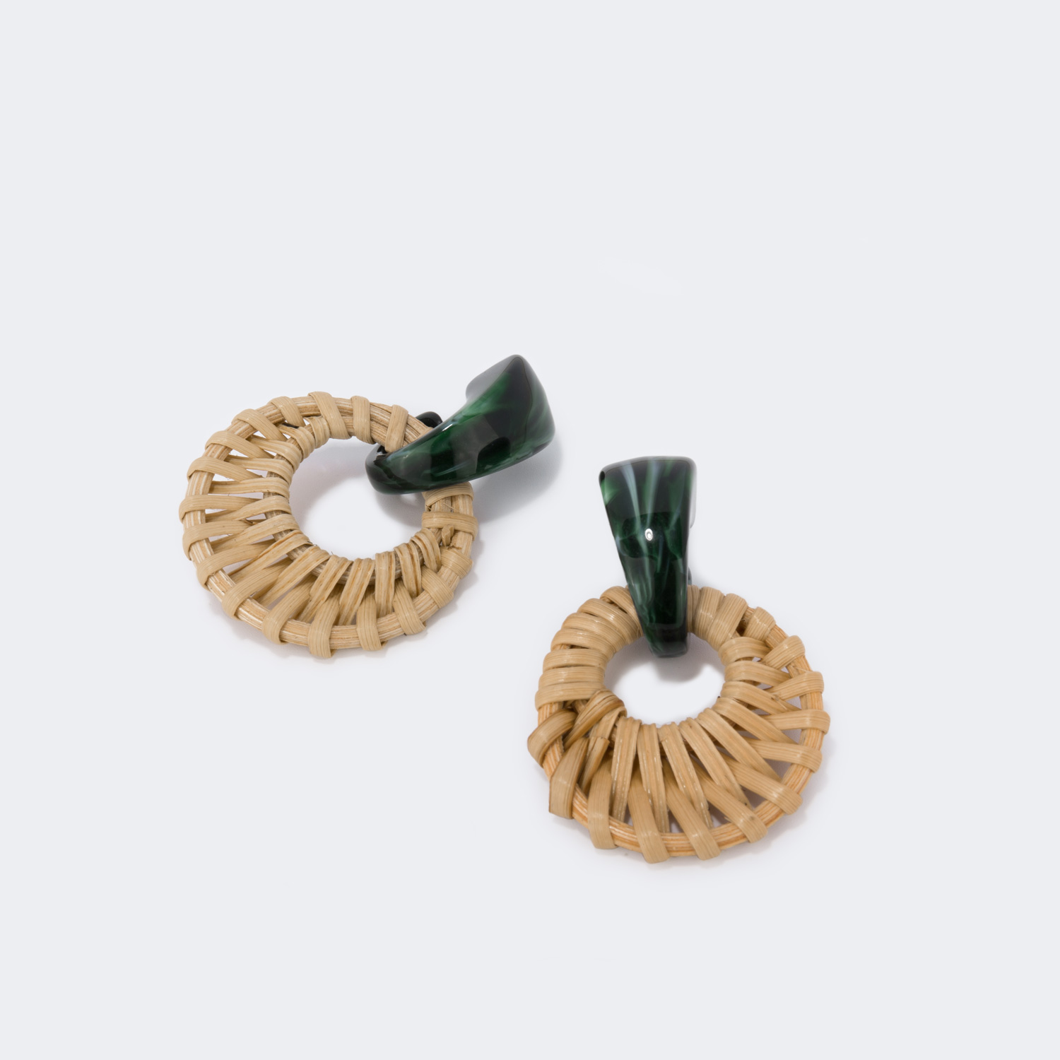 Vintage Round Weave Earrings0