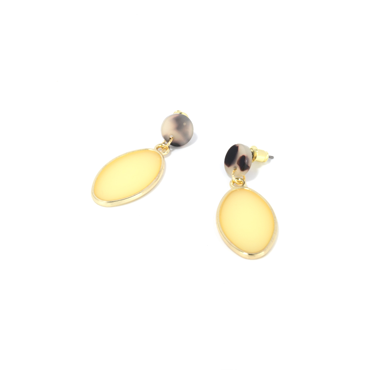 Stylish Square Yellow Earrings0