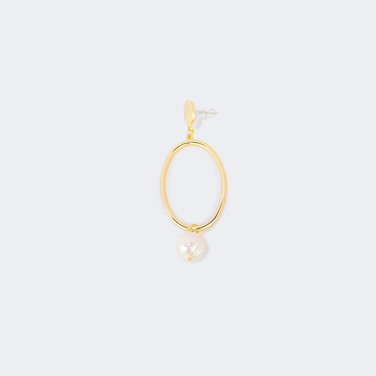 Stylish Oval Gold Earrings2