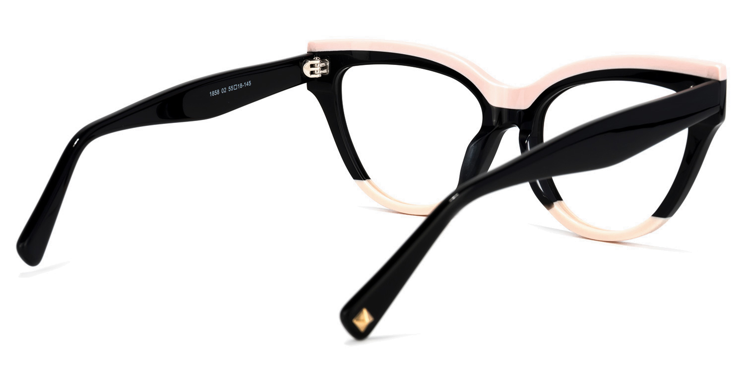 Cascata Cateye Black Glasses4