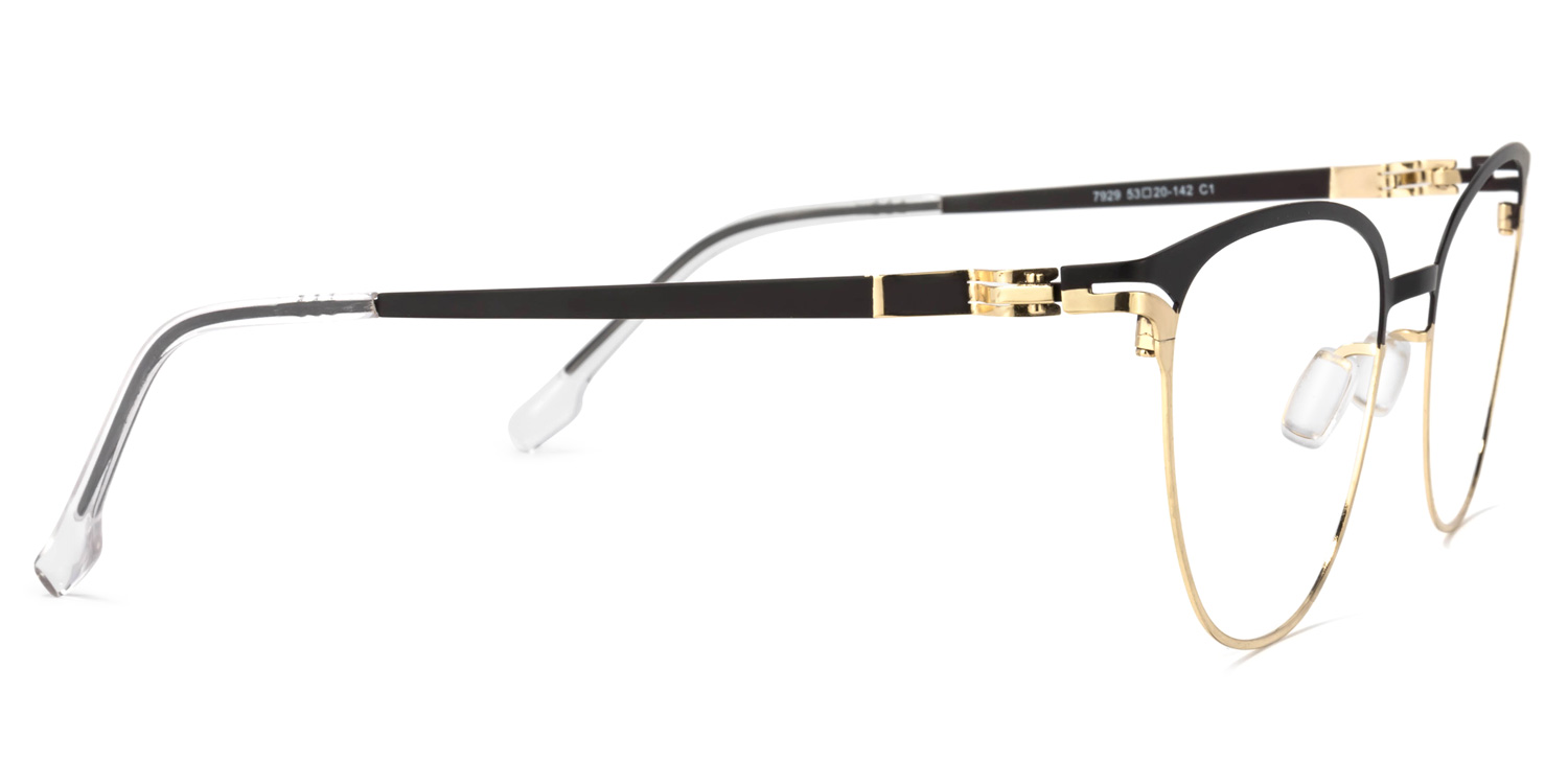 Yelena Sqaure Black Glasses3