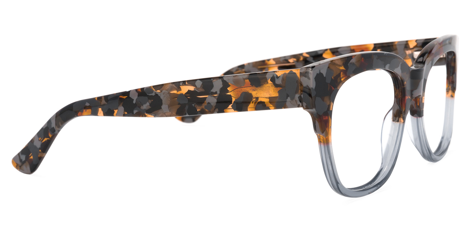 Yessenia Square Gray Glasses3