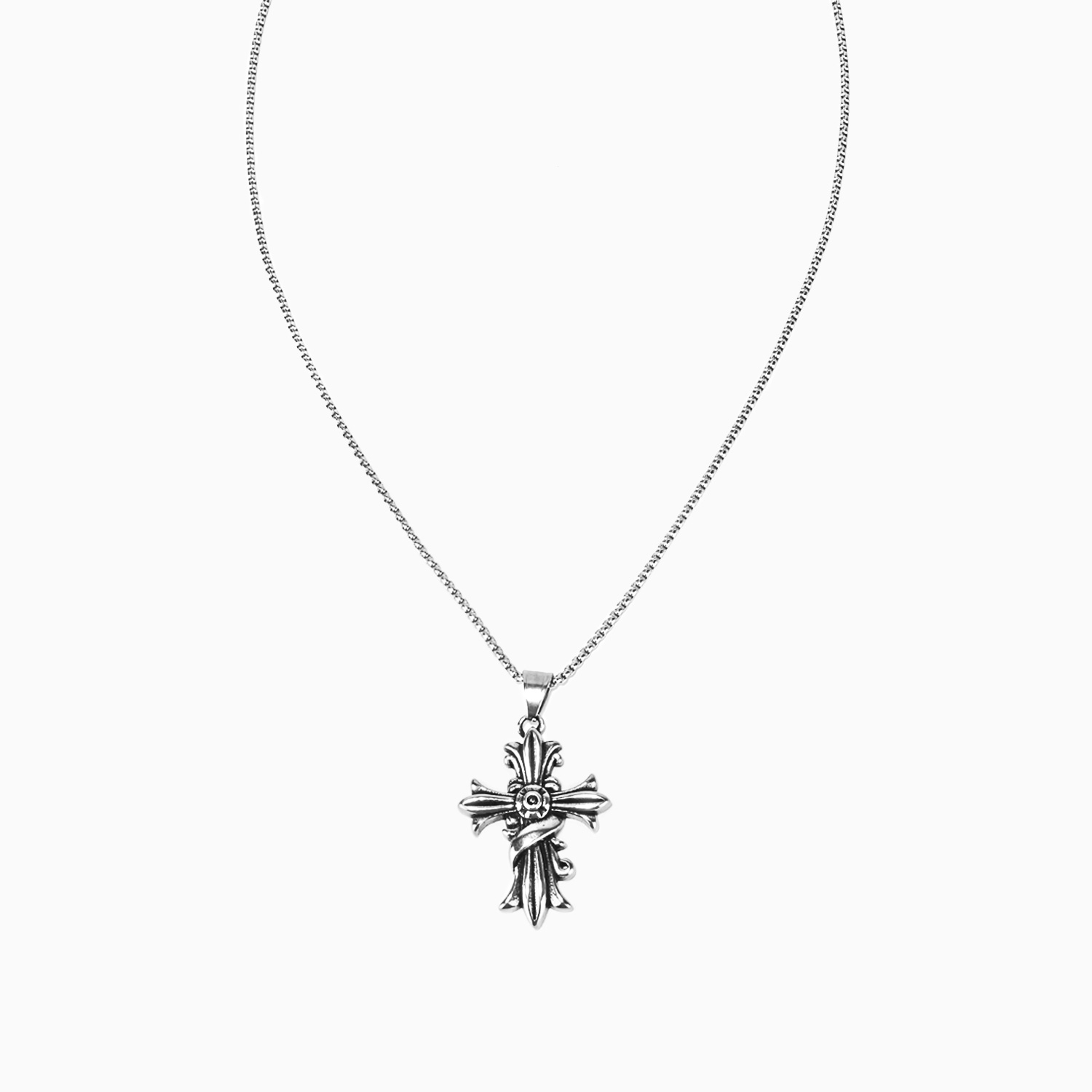 Vintage Silver Pendant Necklace0