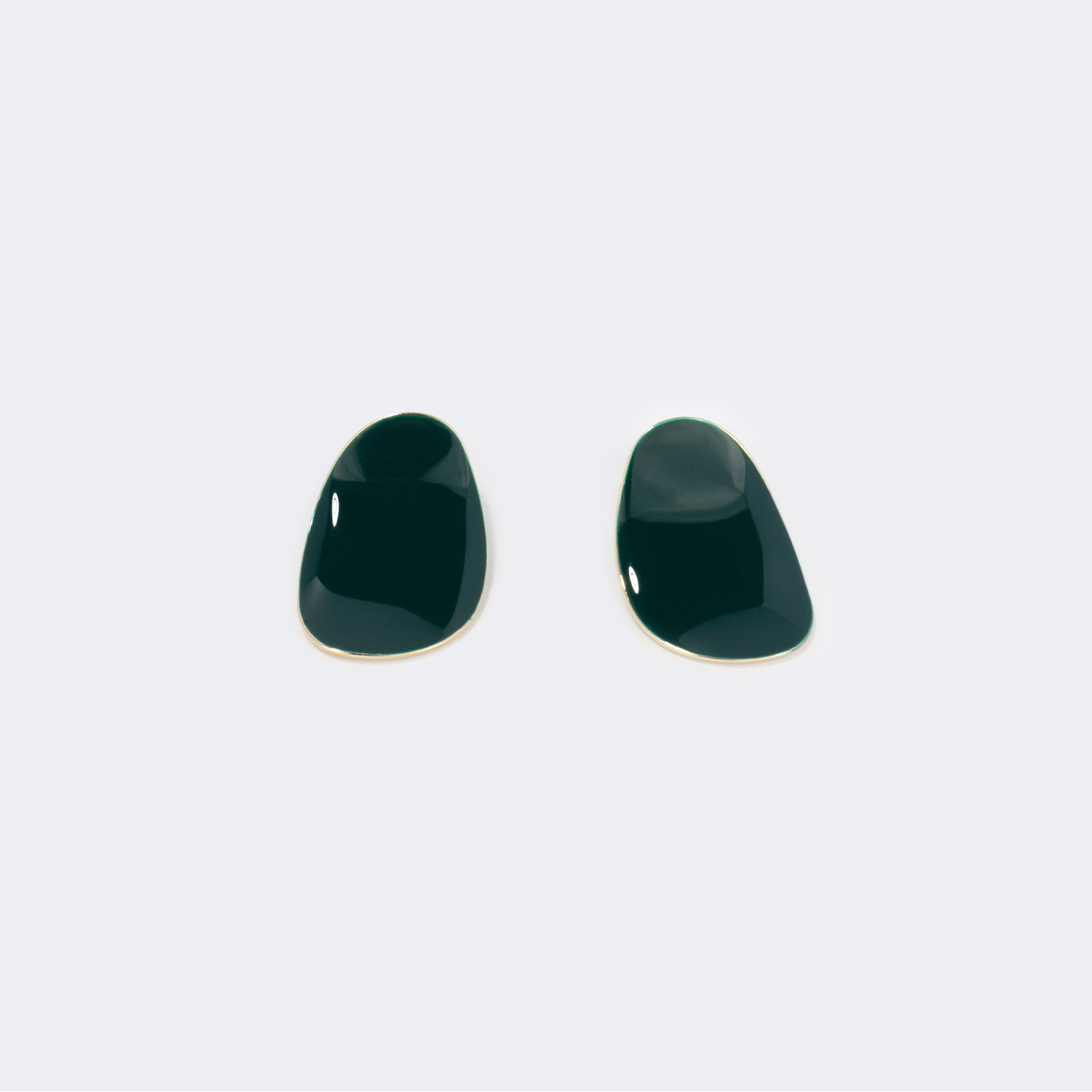 Stylish Nail Shape Peacock-Green Earrings1