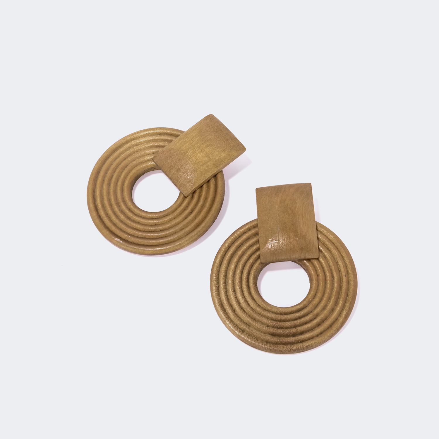 Stylish Acetate Brown Earrings0