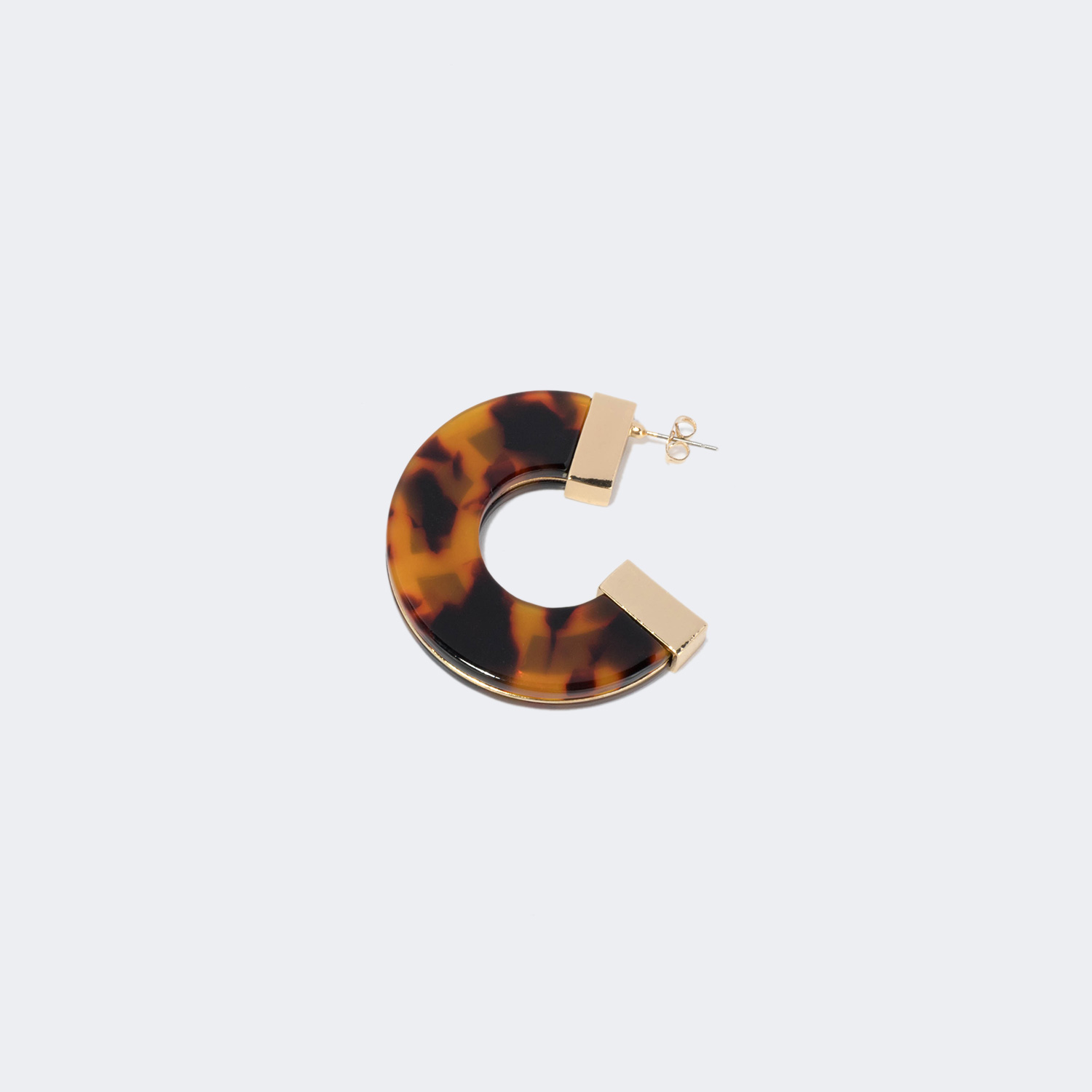 Stylish C Letter Shape Tortoise Earrings2