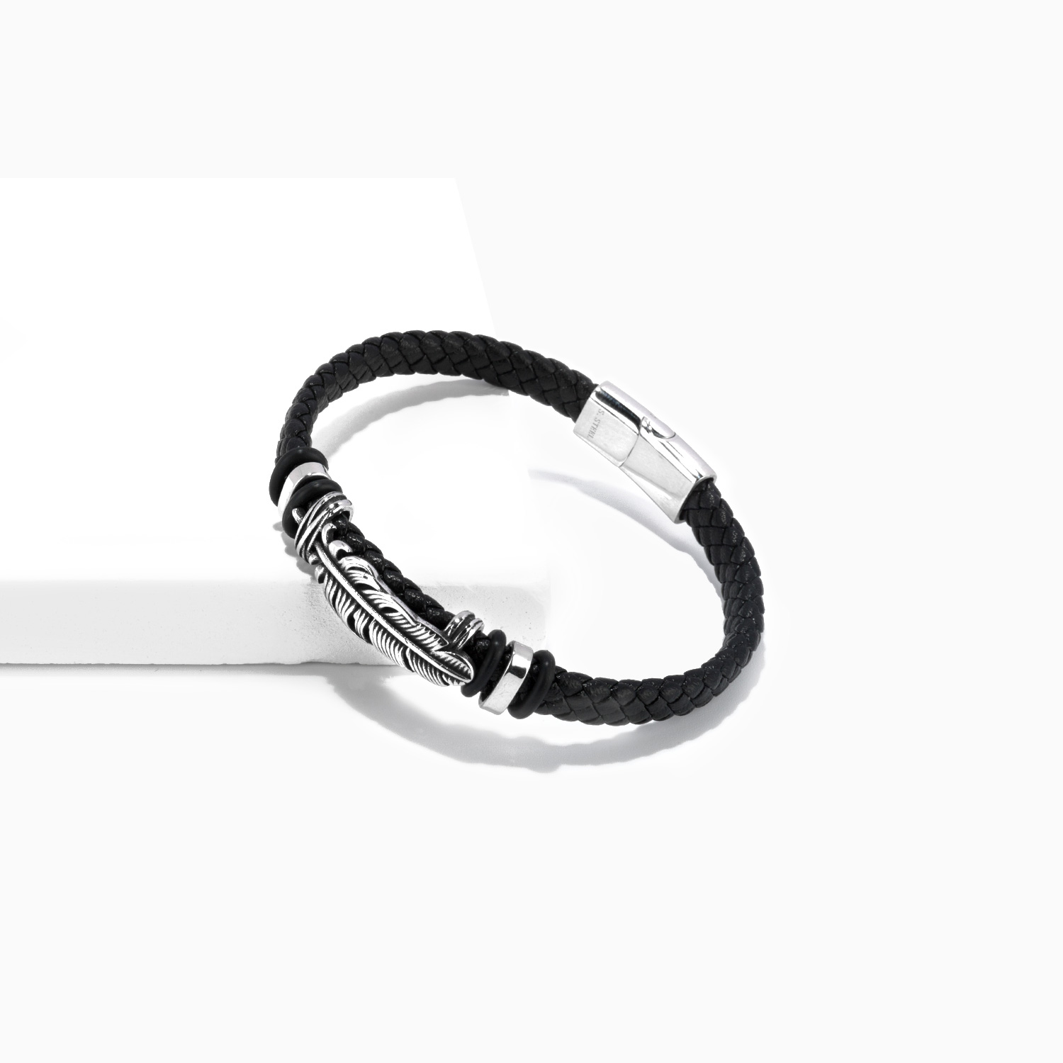 High-end Cool Black Bracelet0