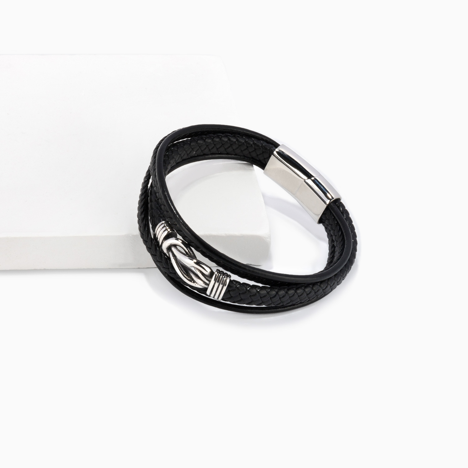 Vintage Reef Knot Black Bracelet0