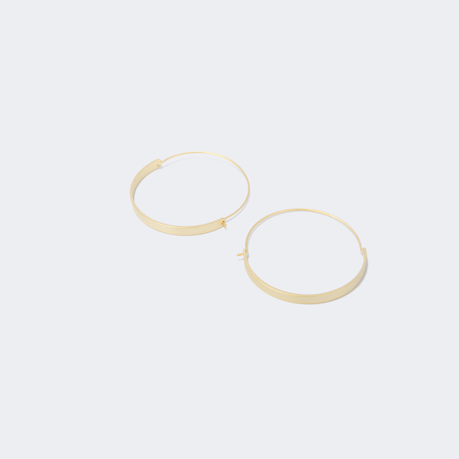 Stylish Large Hoop Earrings0