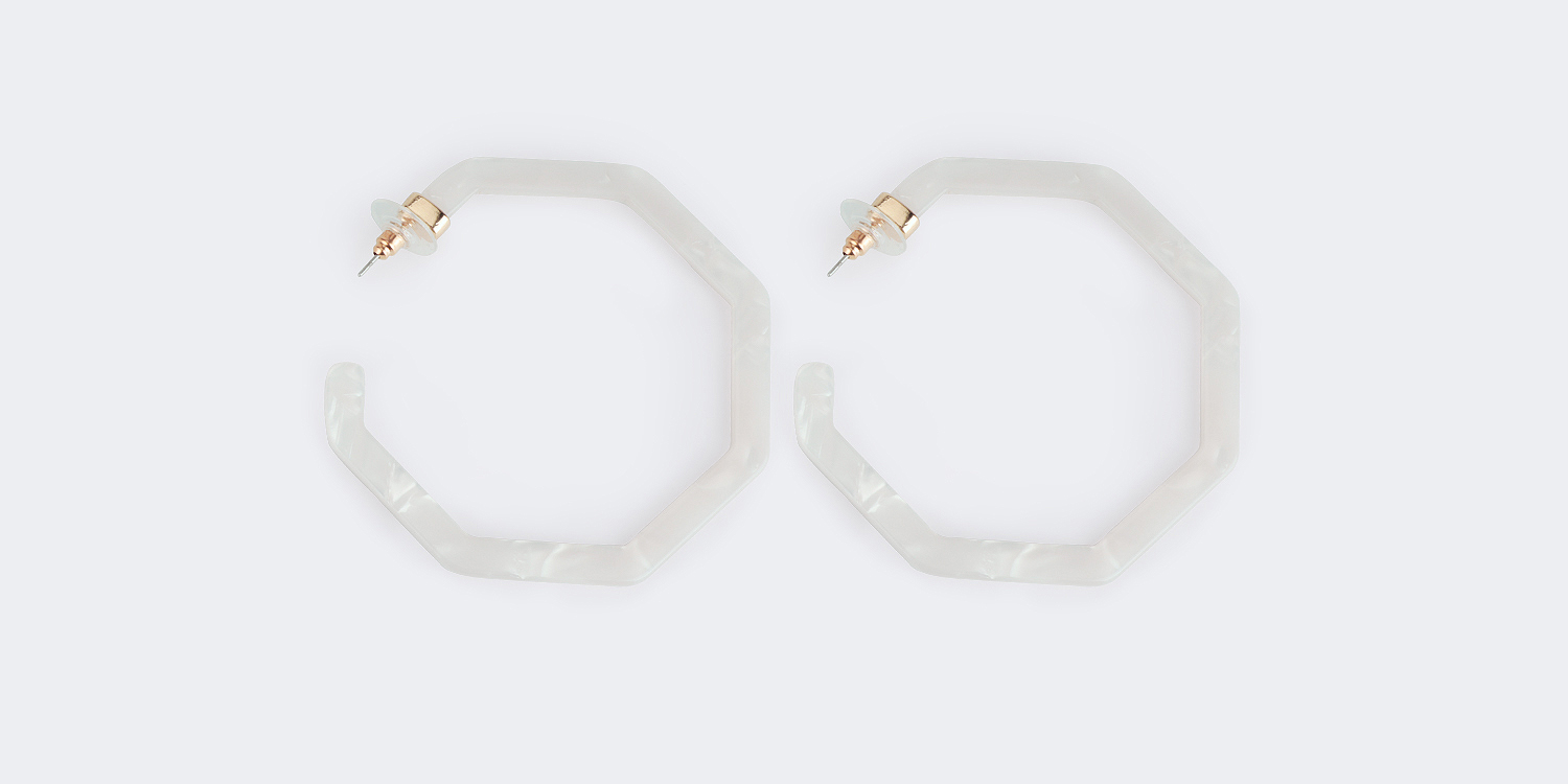 Vintage Octagon shaped White Earrings1