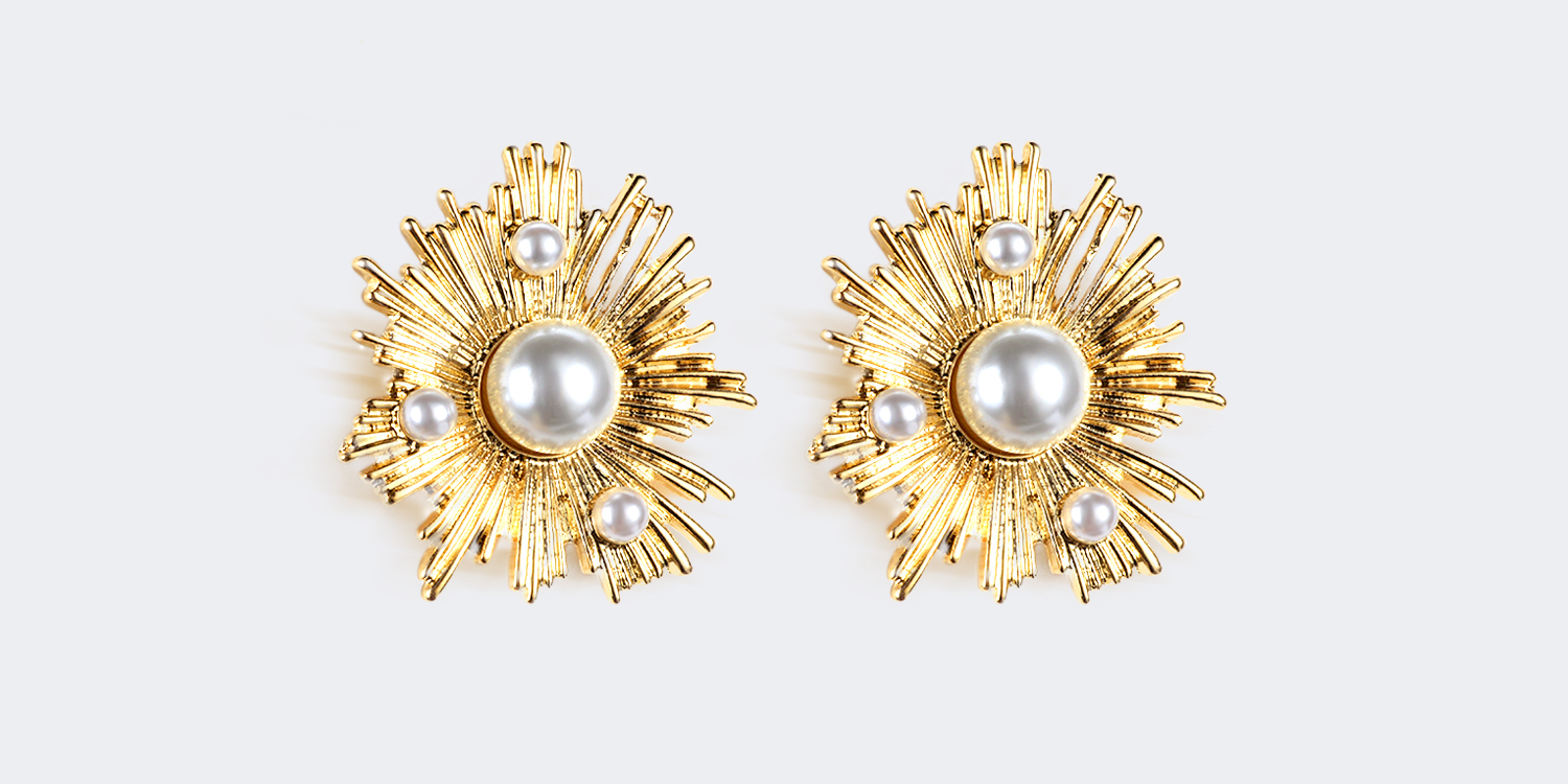 Vintage Geometric Shaped Gold Earrings2