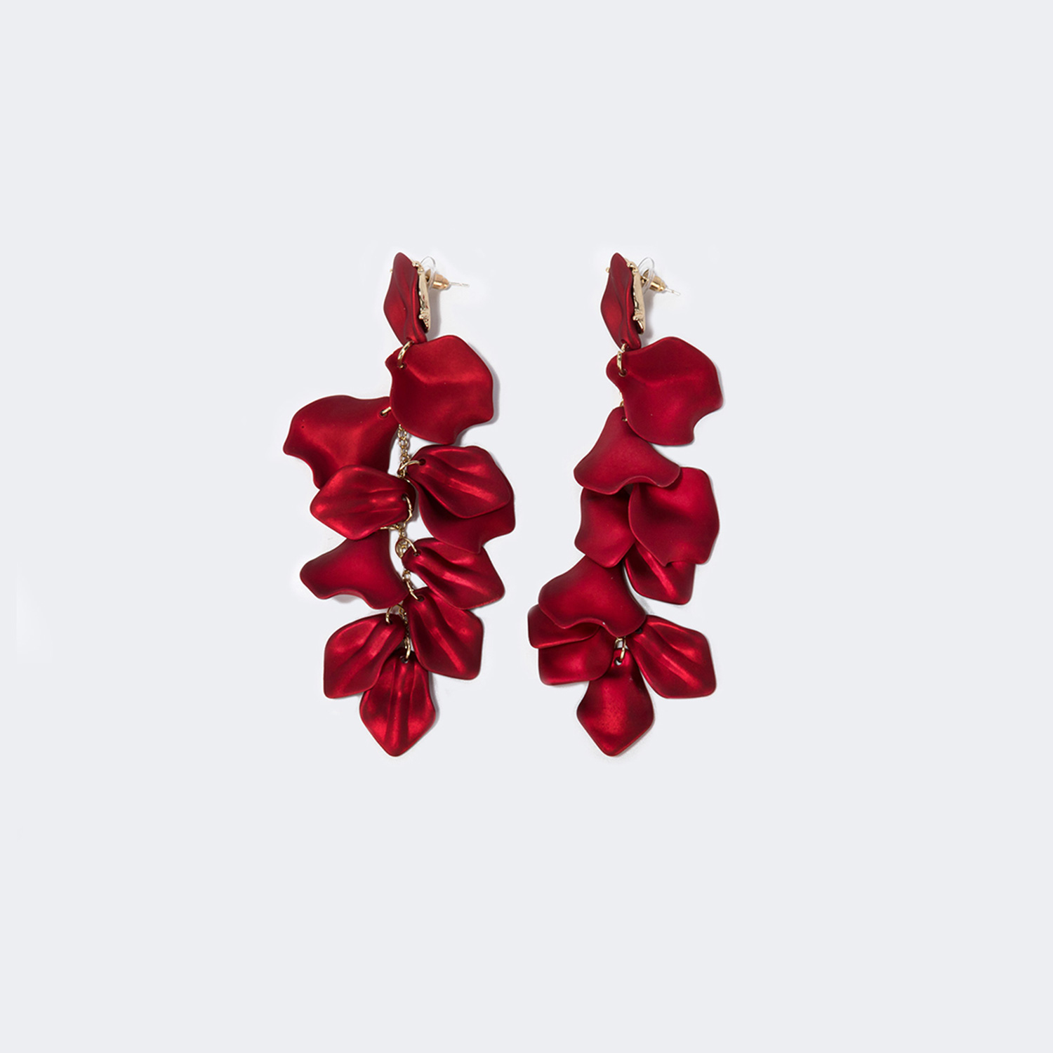 Stylish Exaggerated Rose Petal Red Earrings2