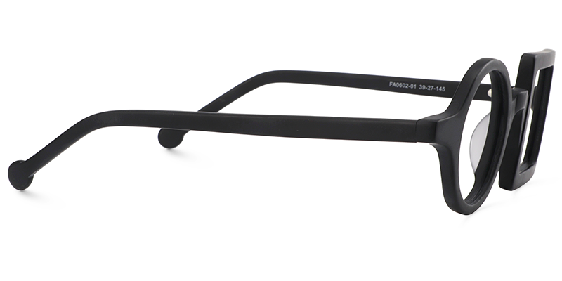 Paola Asymmetric Black Glasses4