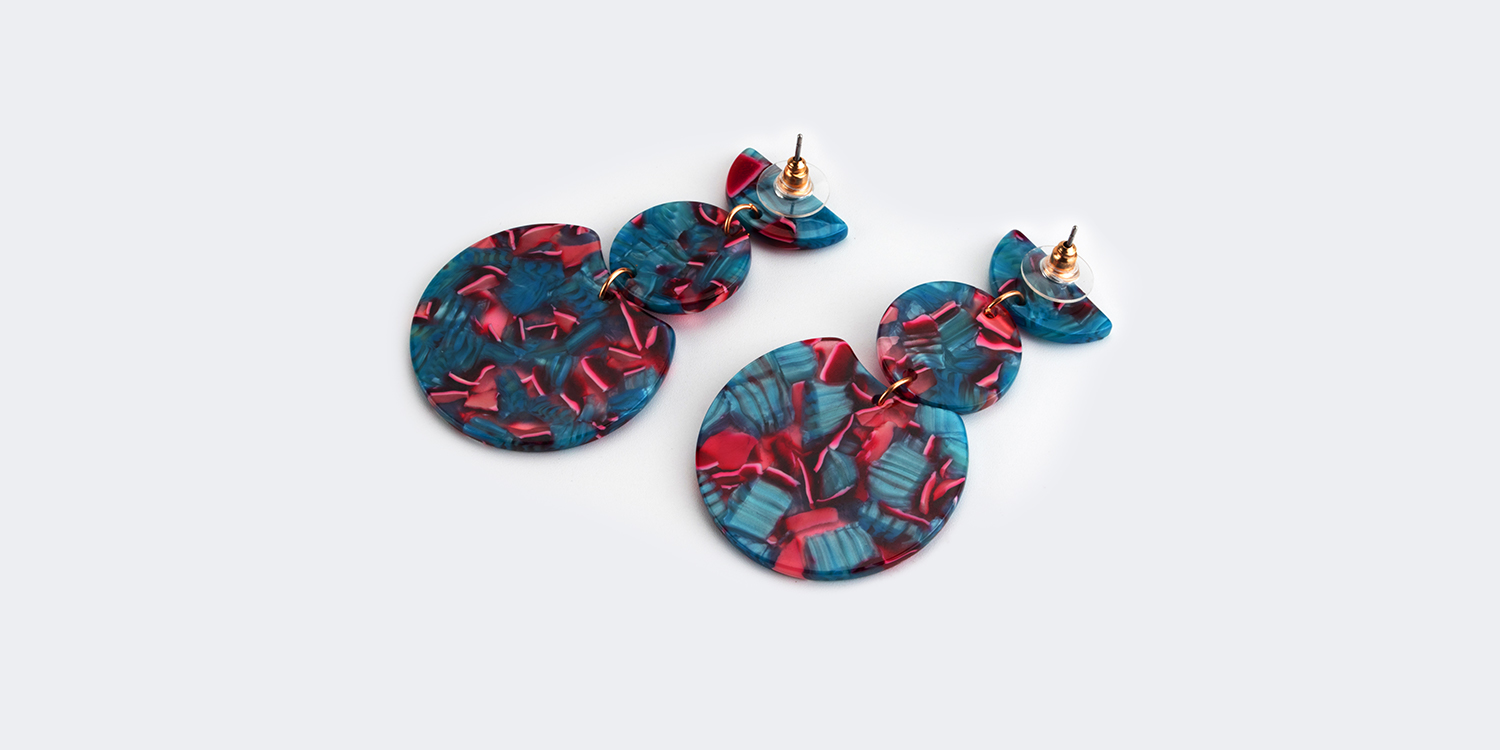 Stylish Geometric shaped Floral-print Earrings1